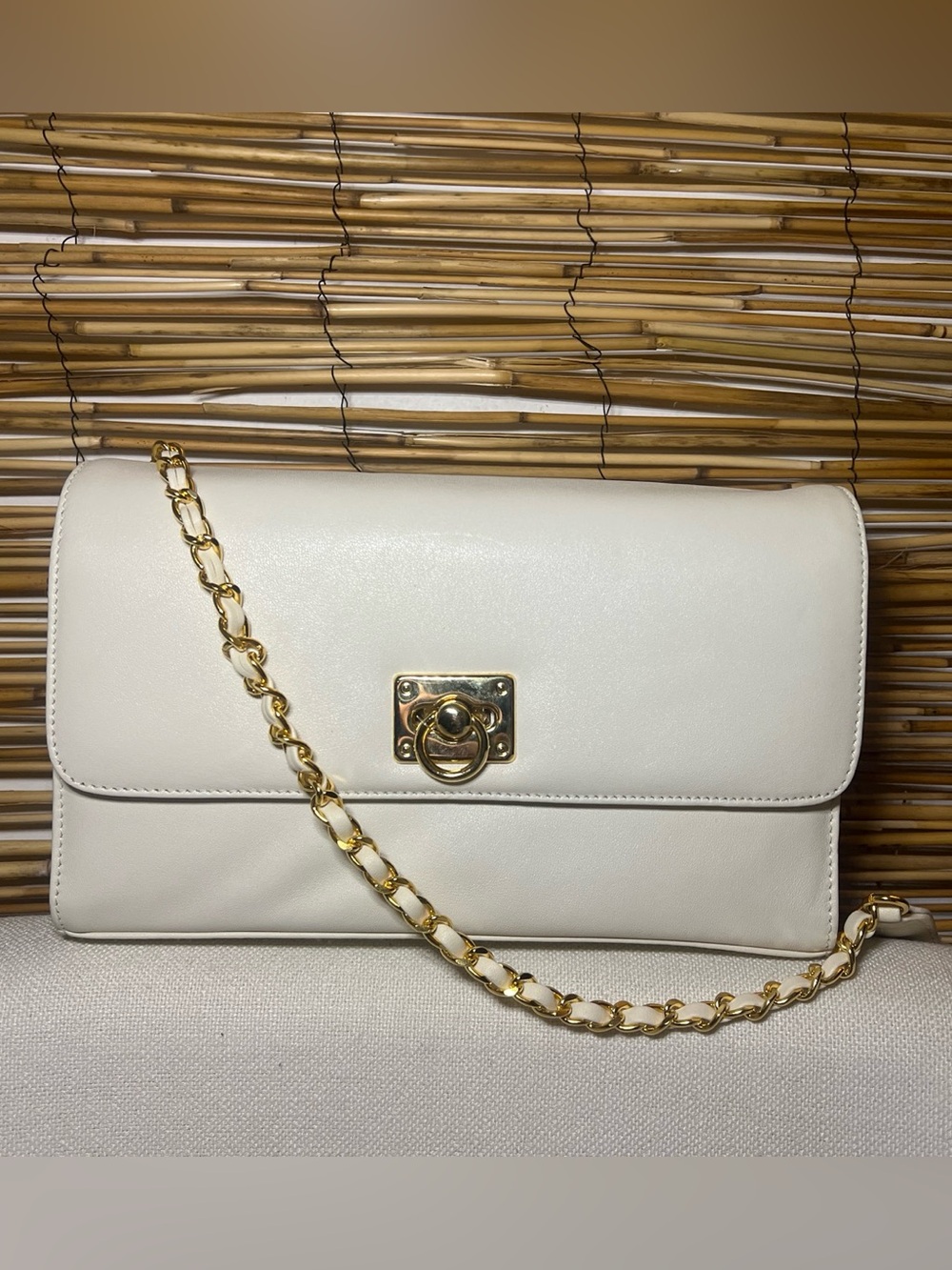 Vintage Lord & Taylor Cream Leather Shoulder Bag with Gold Chain